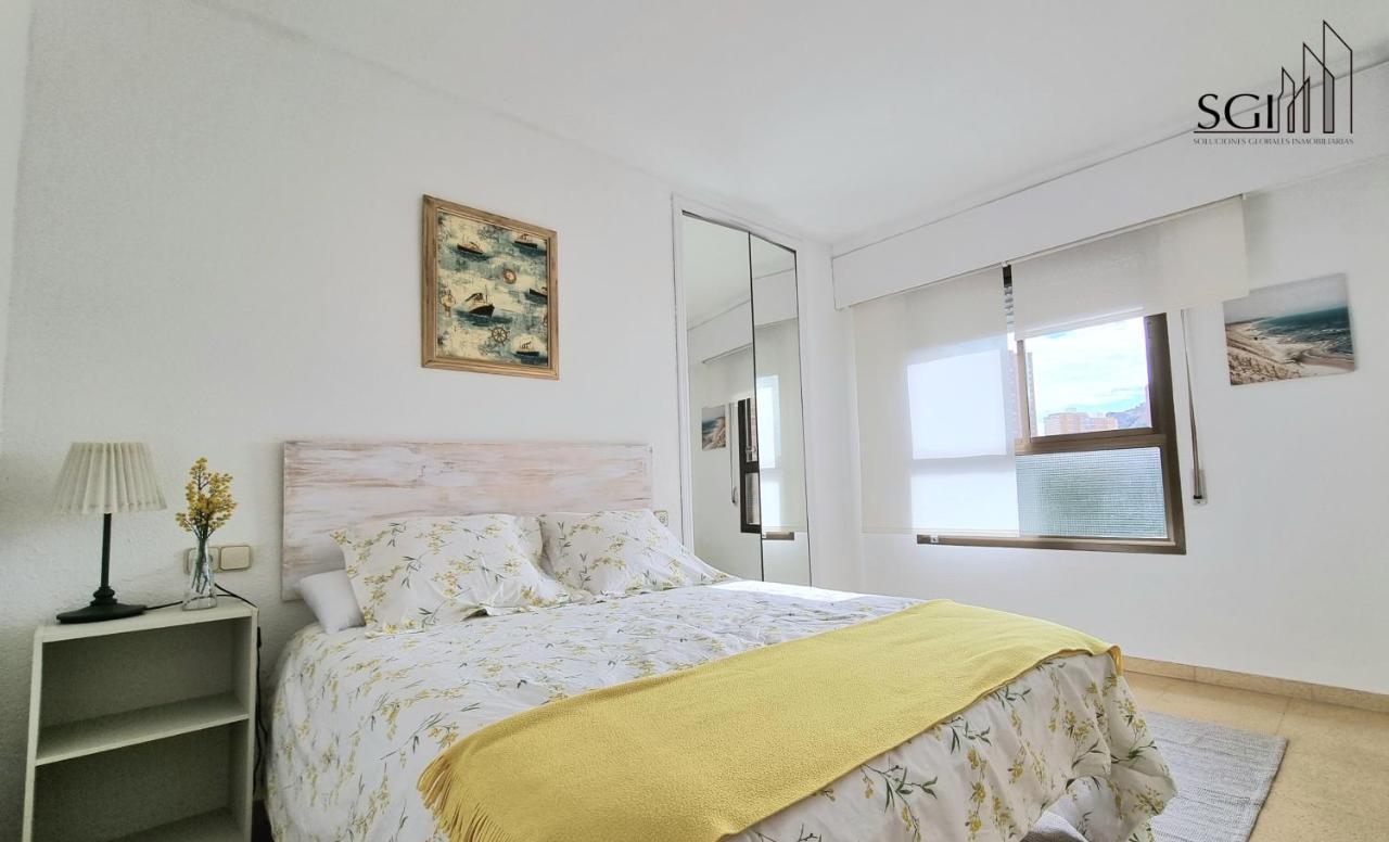 Magnifico Y Acogedor Apartamento- Wifi- A 5 Minutos De La Playa 菲内斯特拉特 外观 照片